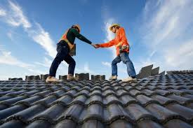 Best Roof Maintenance and Cleaning  in Struthers, OH